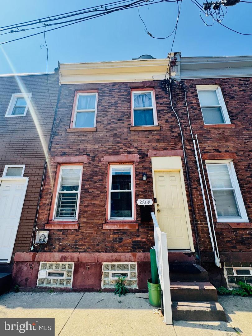 2808 CANTRELL ST Property Photo 1