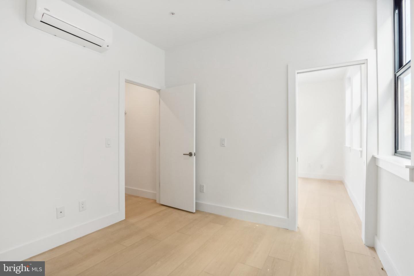 2406 Frankford Ave #2e Property Photo 16