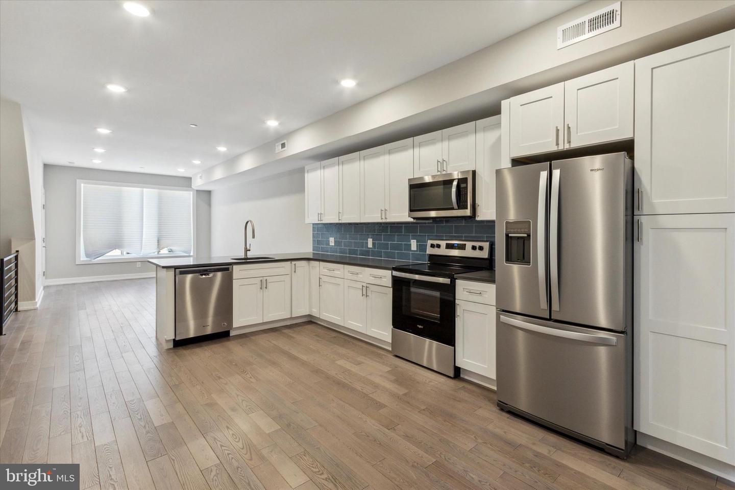 1407-9 N 8th St #b2 Property Photo 1