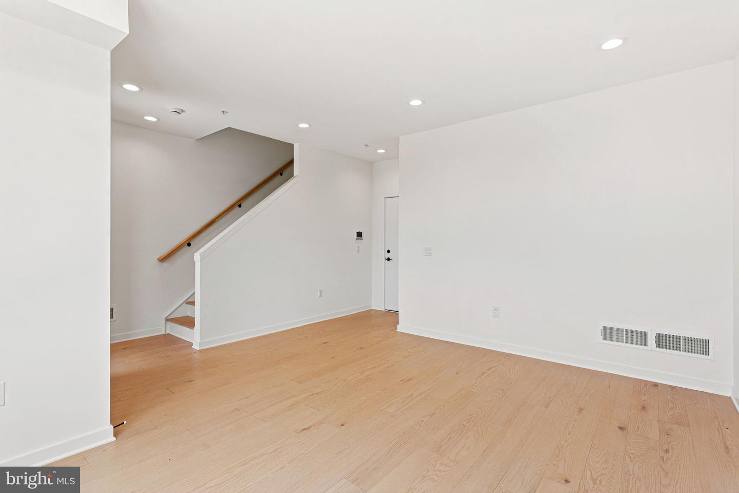 3023 Bridgeview Walk Property Photo 25