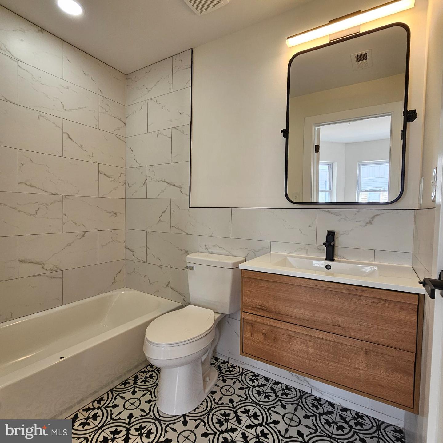4440 N Chadwick St Property Photo 15