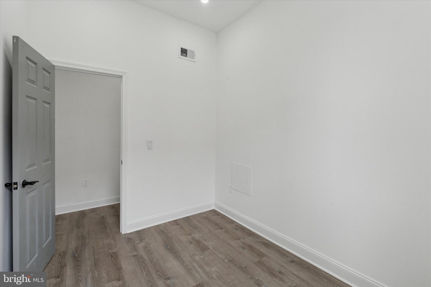 1625 S 22nd St #2 Property Photo 9