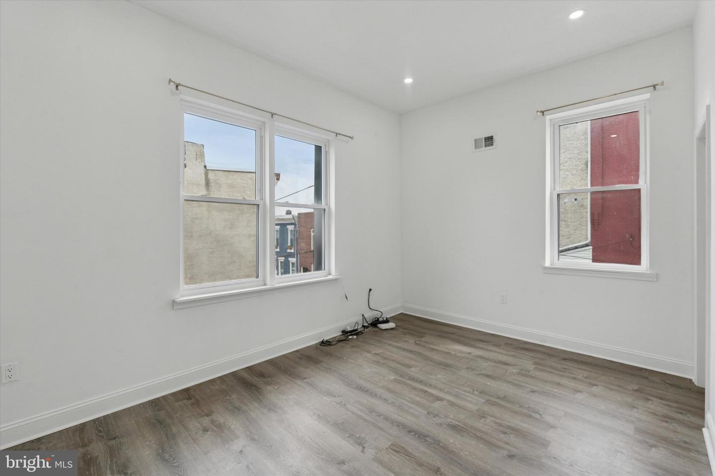 1625 S 22nd St #2 Property Photo 10