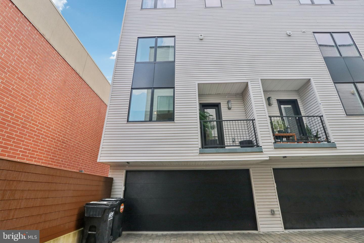 953 N Marshall St Property Photo 45