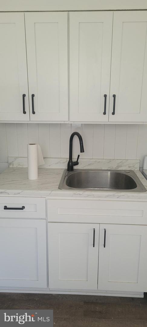 7712-14 Watson St #unit 5 Property Photo 8