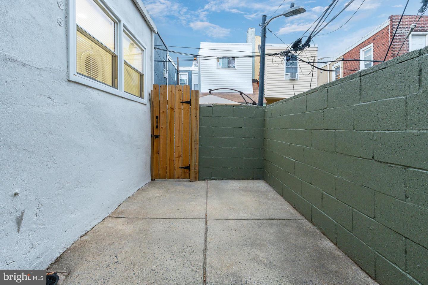 2001 S Mildred St Property Photo 17