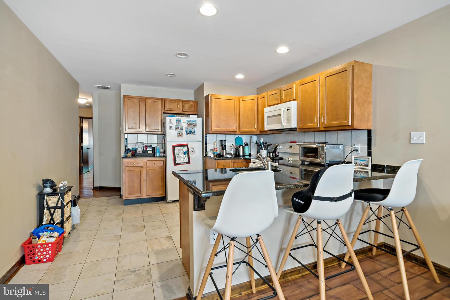 2116 S Broad St Property Photo 14