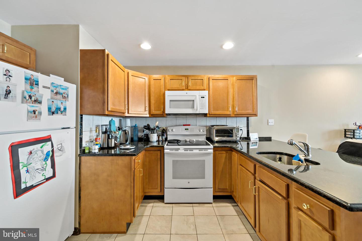 2116 S Broad St Property Photo 15