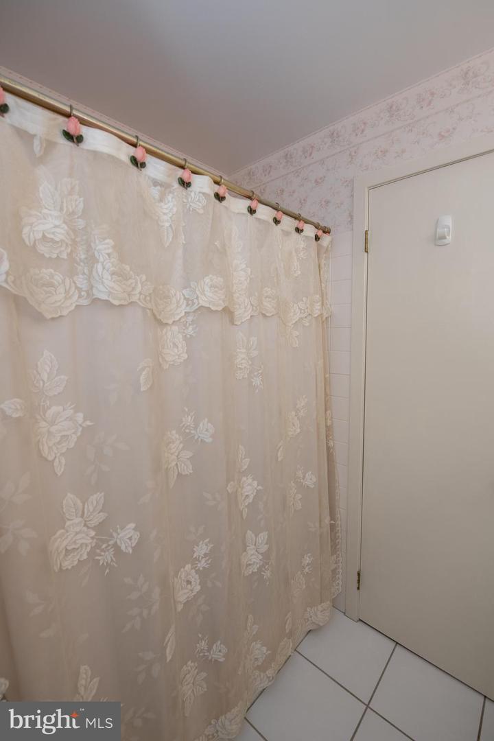 83 Bonnie Gellman Ct #d83 Property Photo 29