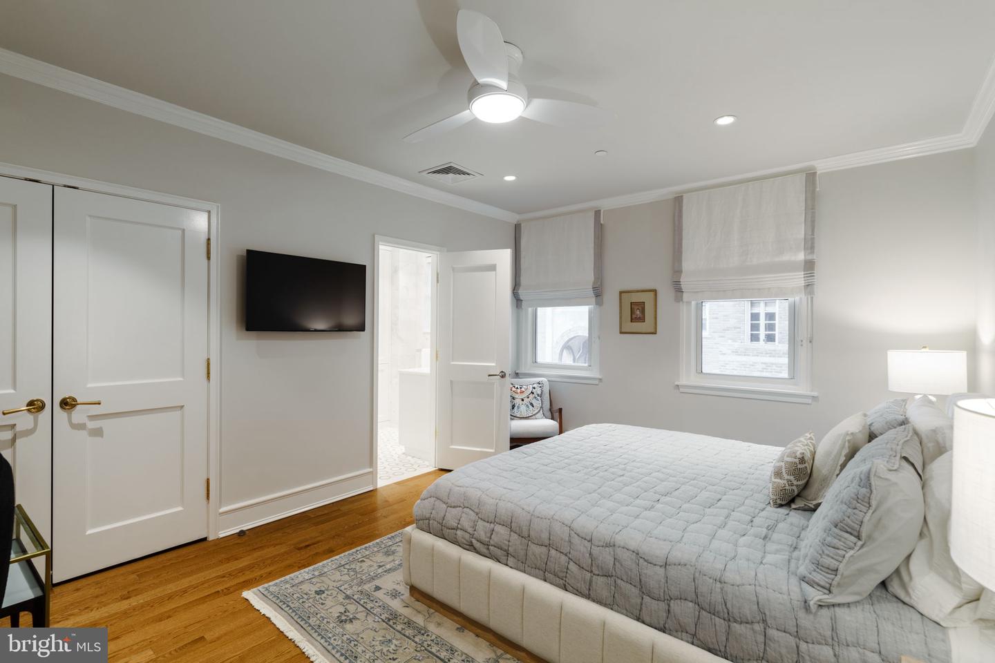 1901 Walnut St #20d Property Photo 49