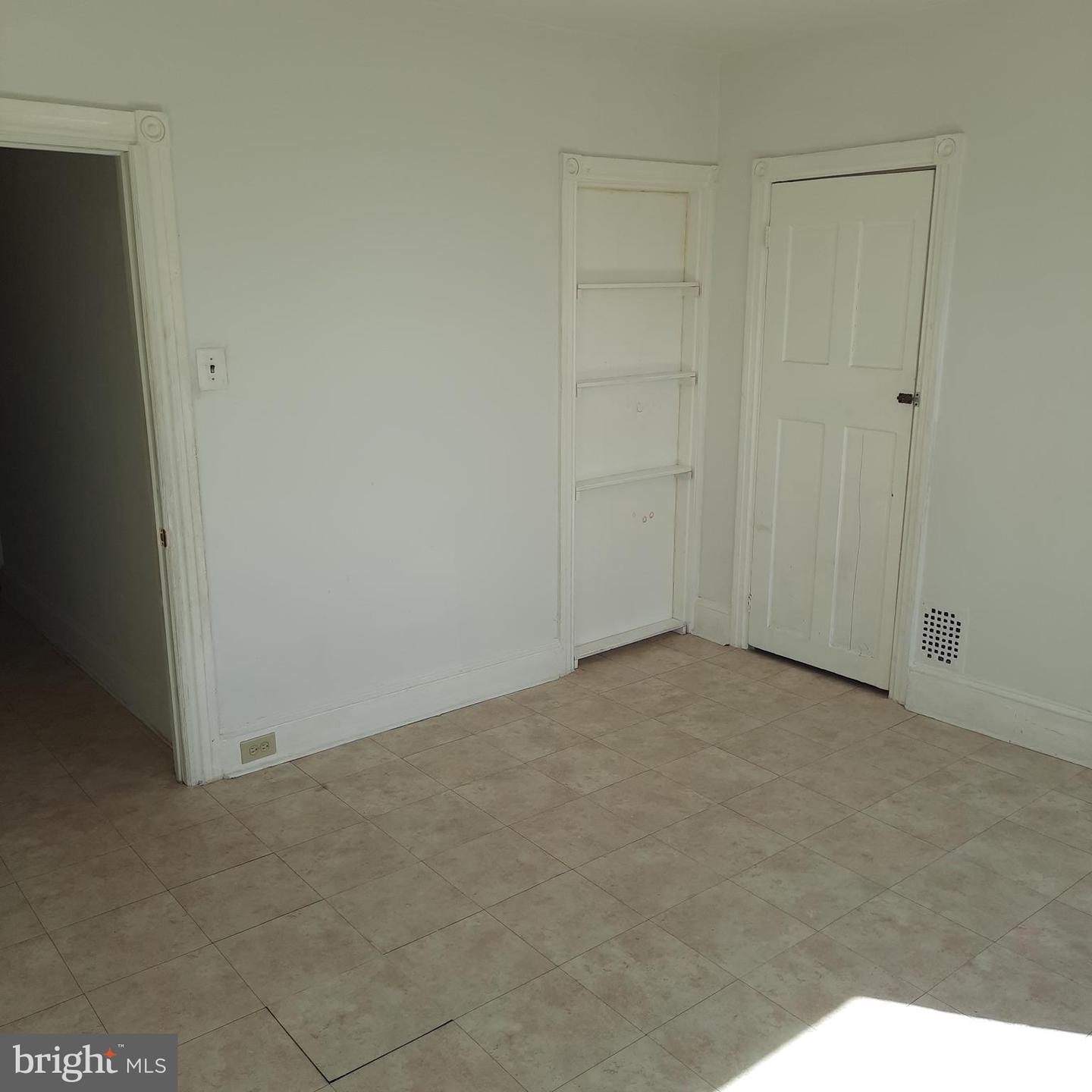 2522 Potter St Property Photo 5