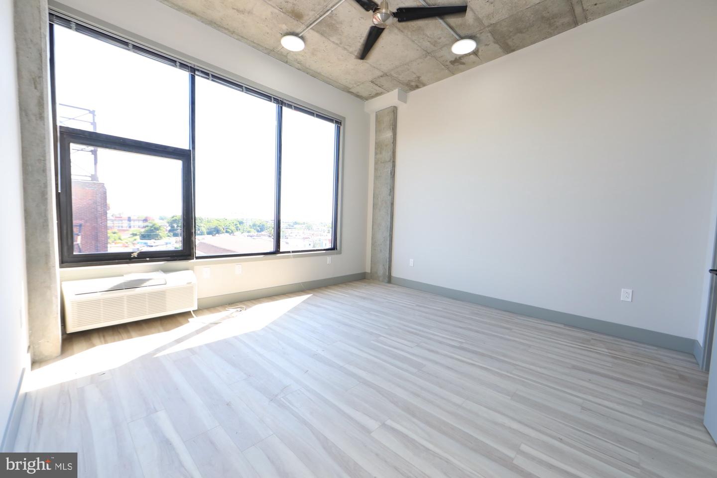 1810 E Venango St #202 Property Photo 10