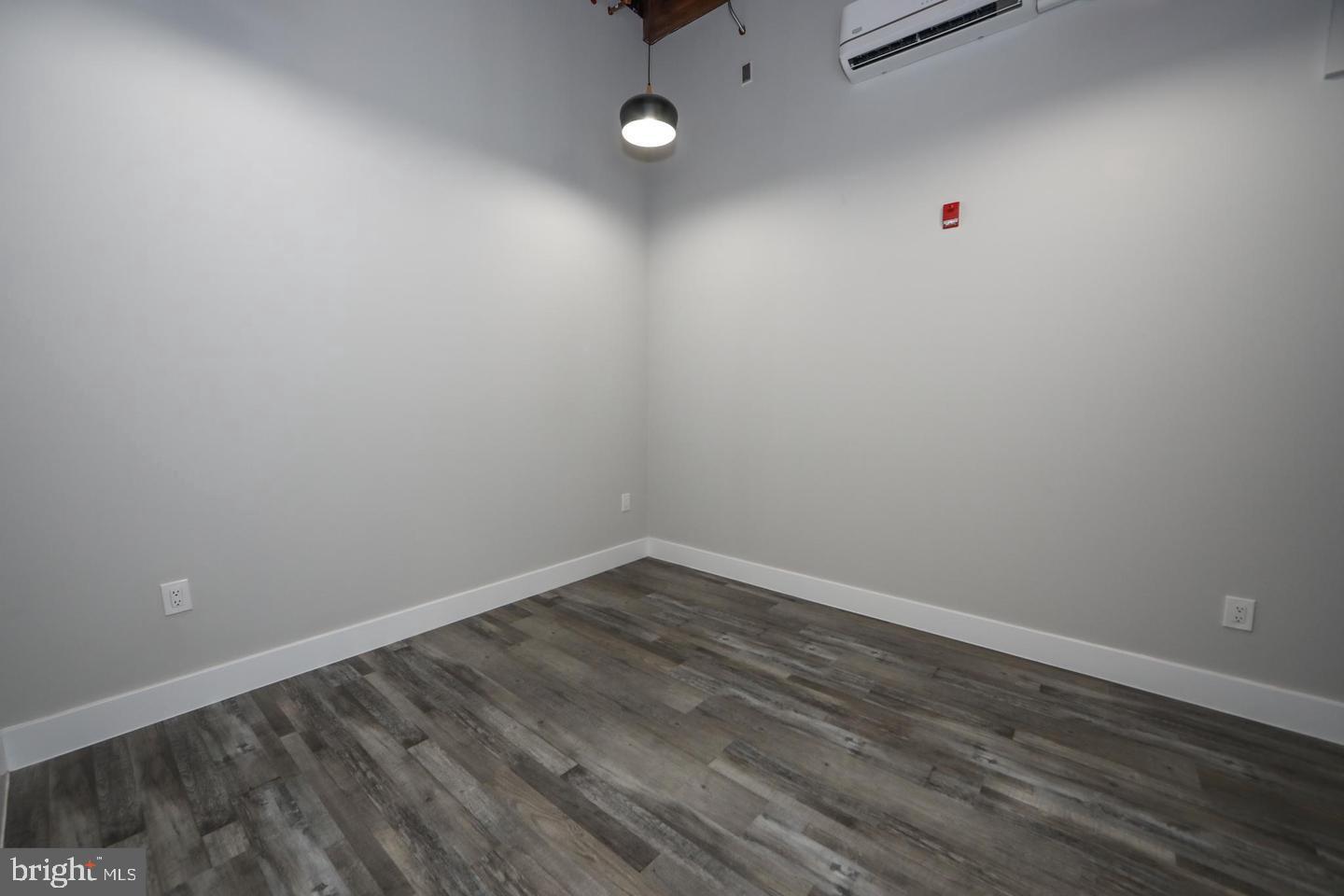 1825 E Atlantic St #106 Property Photo 12
