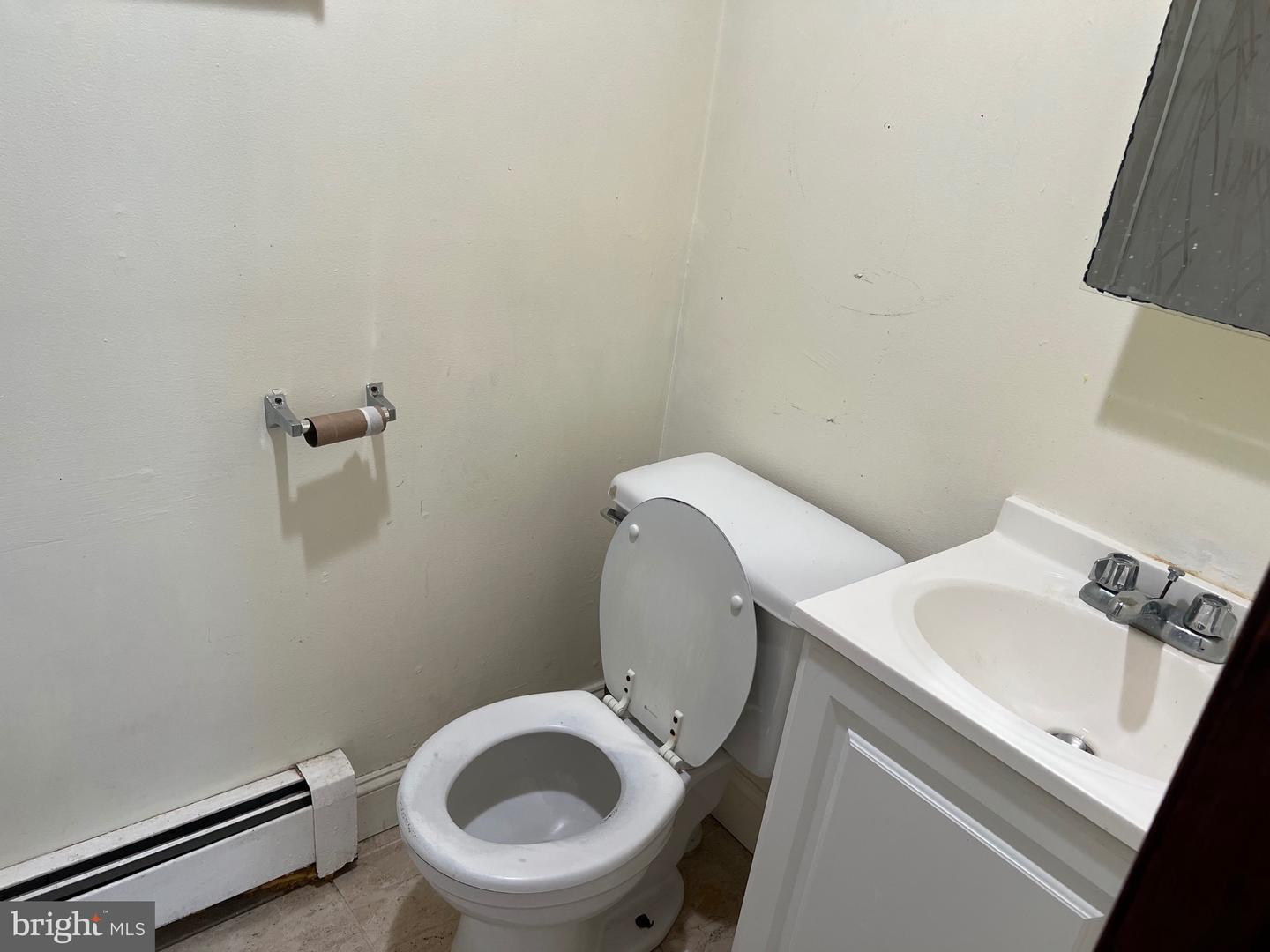 1145 Arrott St #1f Property Photo 5