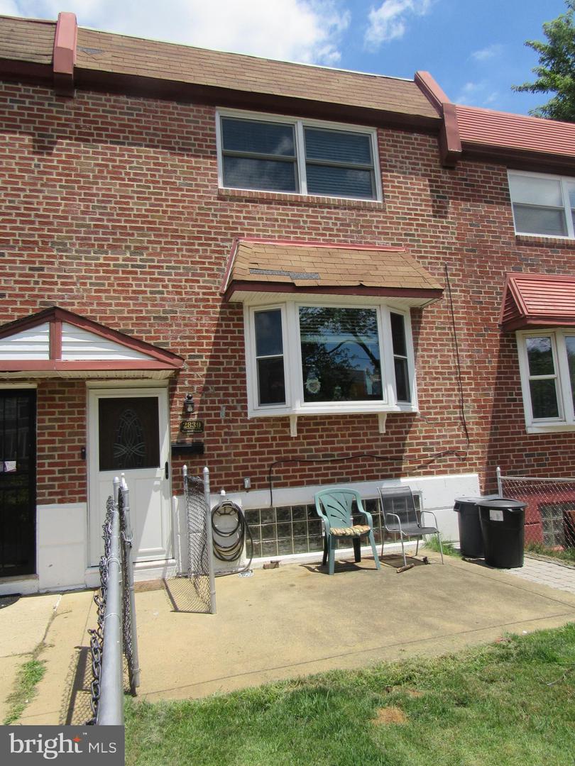 2839 MAXWELL ST