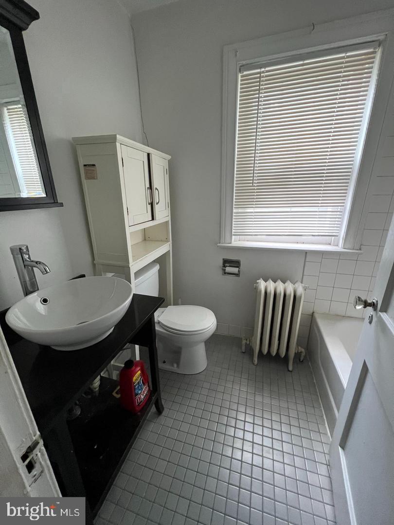 5010 Copley Rd Property Photo 4