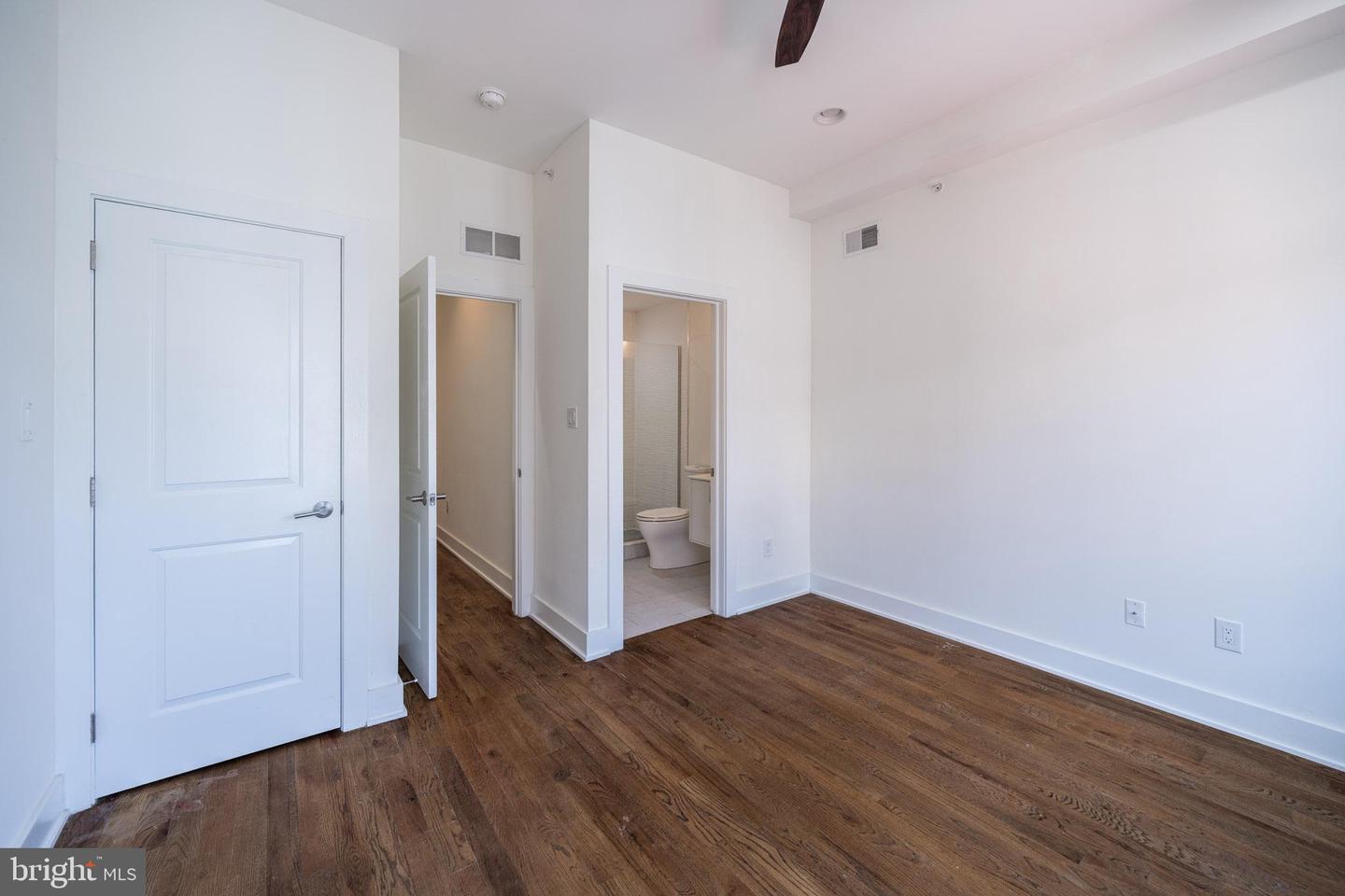 1441 S Bouvier St Property Photo 31
