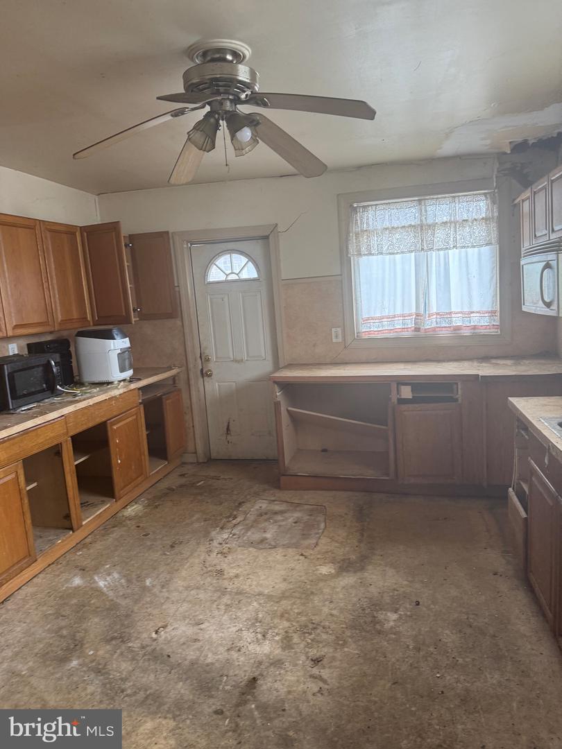 5024 Ogontz Ave Property Photo 8