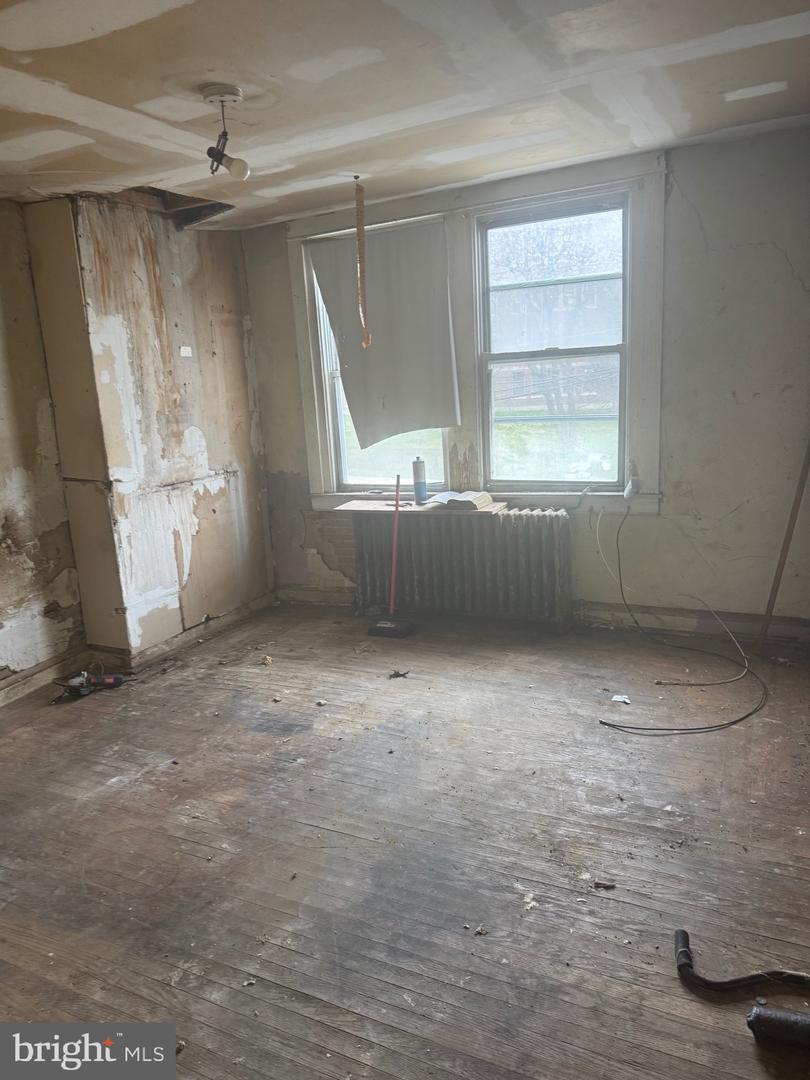 5024 Ogontz Ave Property Photo 11