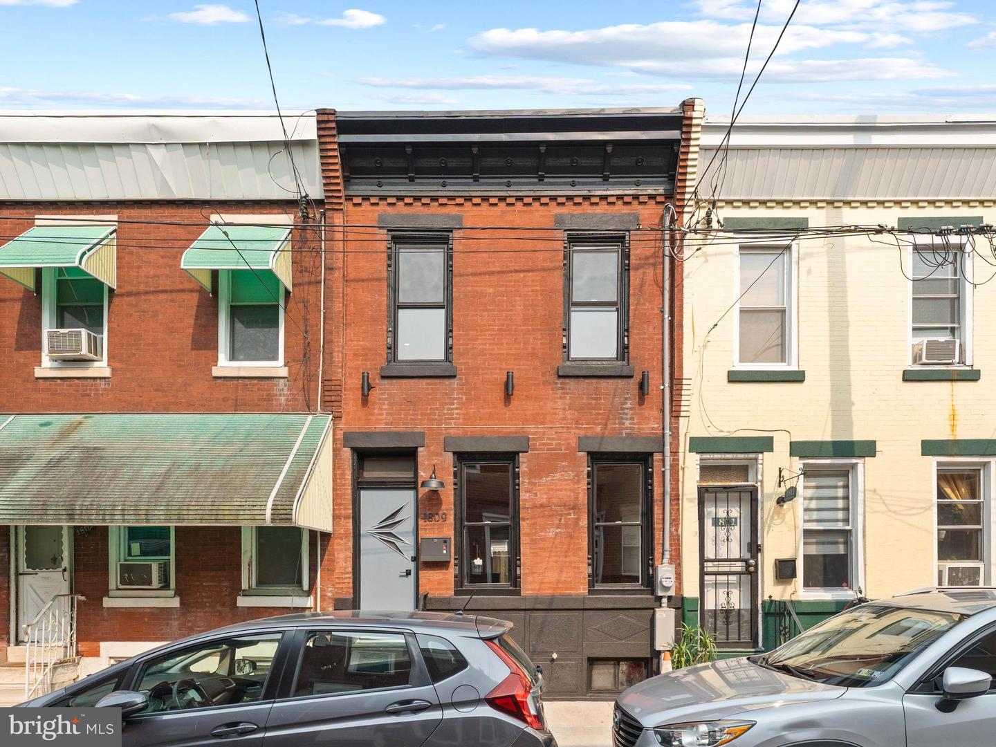 1809 S Chadwick St Property Photo 24