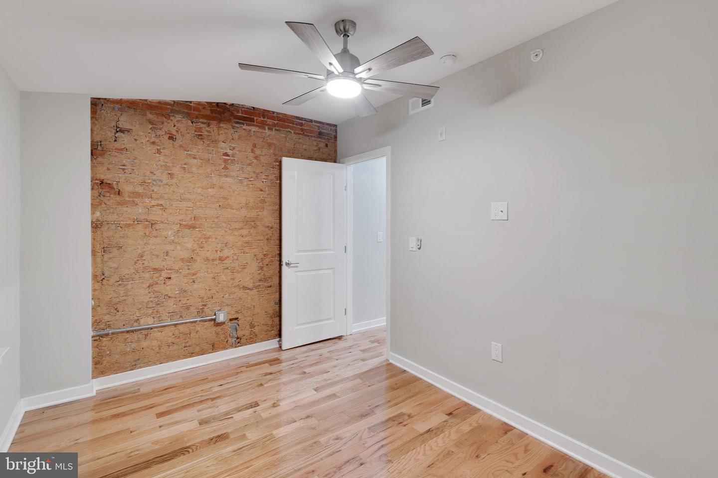 1435 N 5th St #3 Property Photo 16