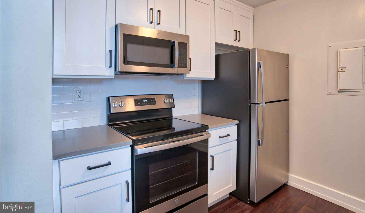 3131 WALNUT ST #632 Property Photo 1