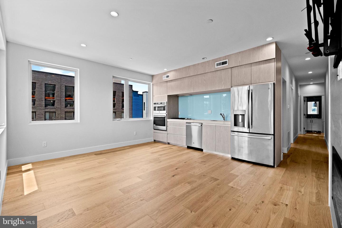 1405-21 Frankford Ave #311 Property Photo 4