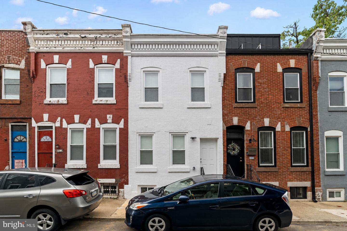 1455 N Dover St N Property Photo 1