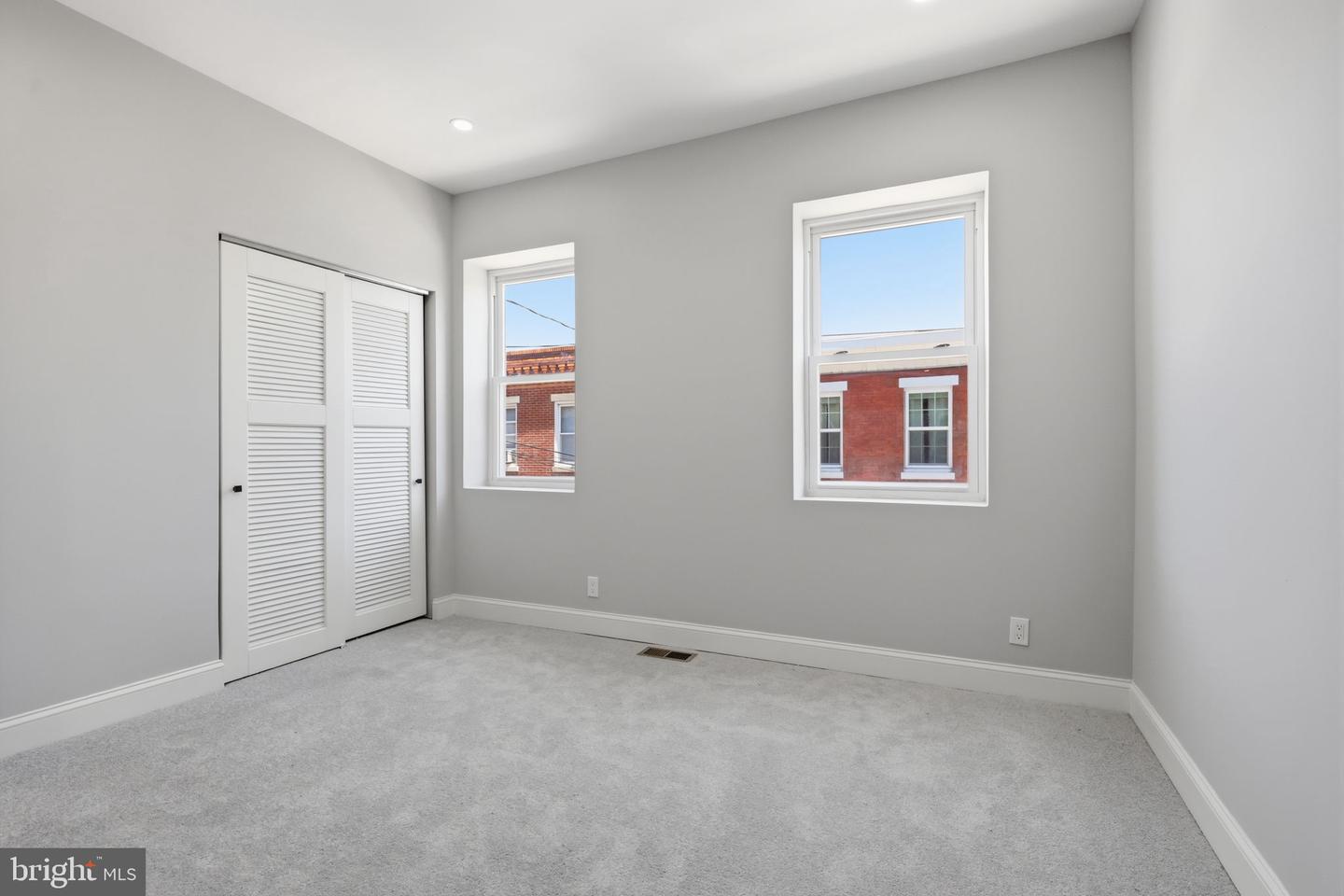 1716 S Chadwick St Property Photo 18