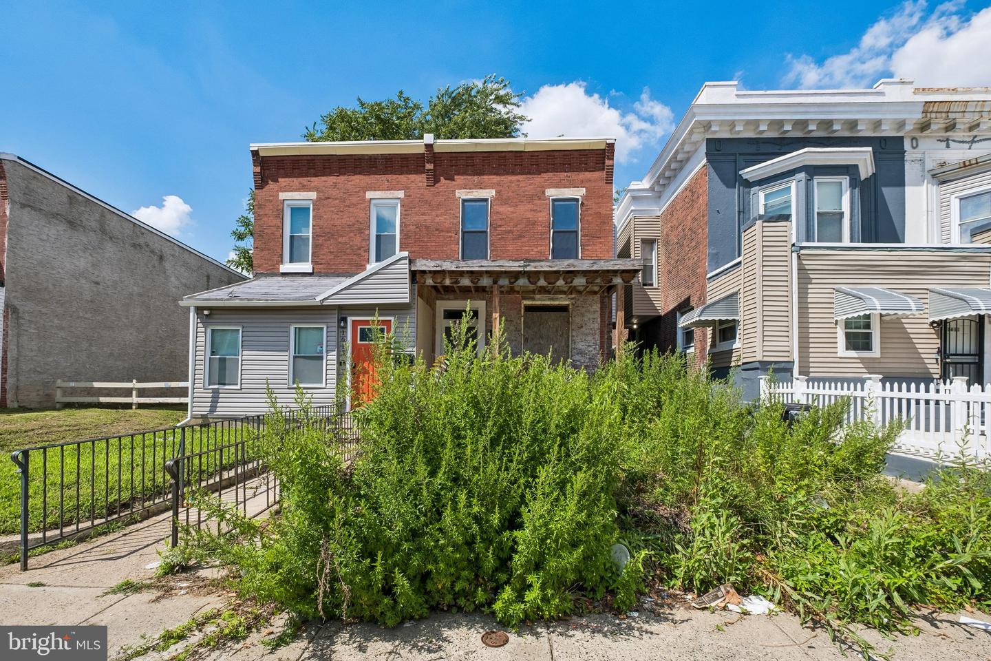 1613 W Erie Ave Property Photo 29