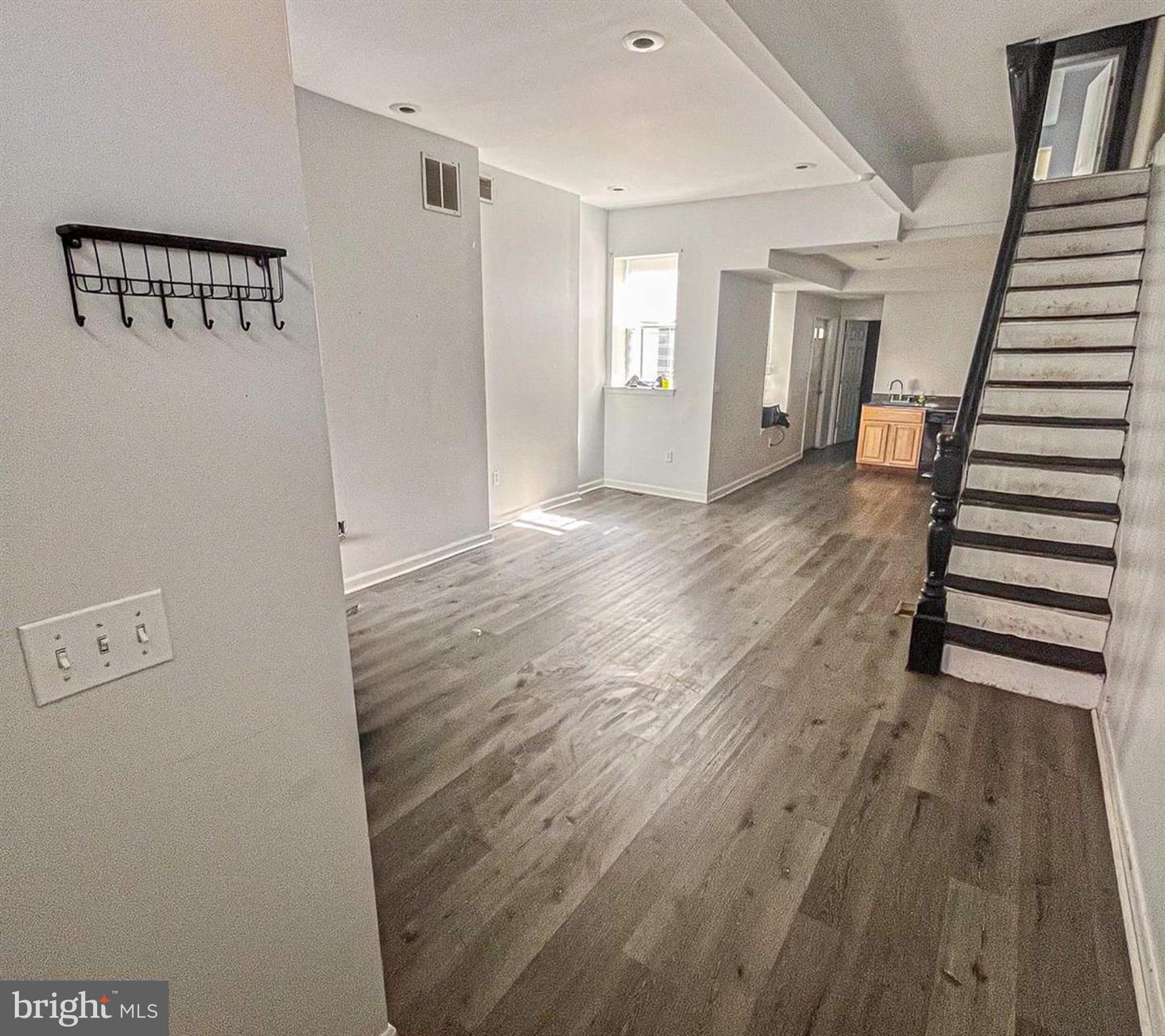 1811 Bouvier St Property Photo 4