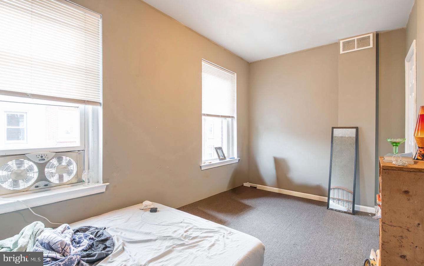 1811 Bouvier St Property Photo 20