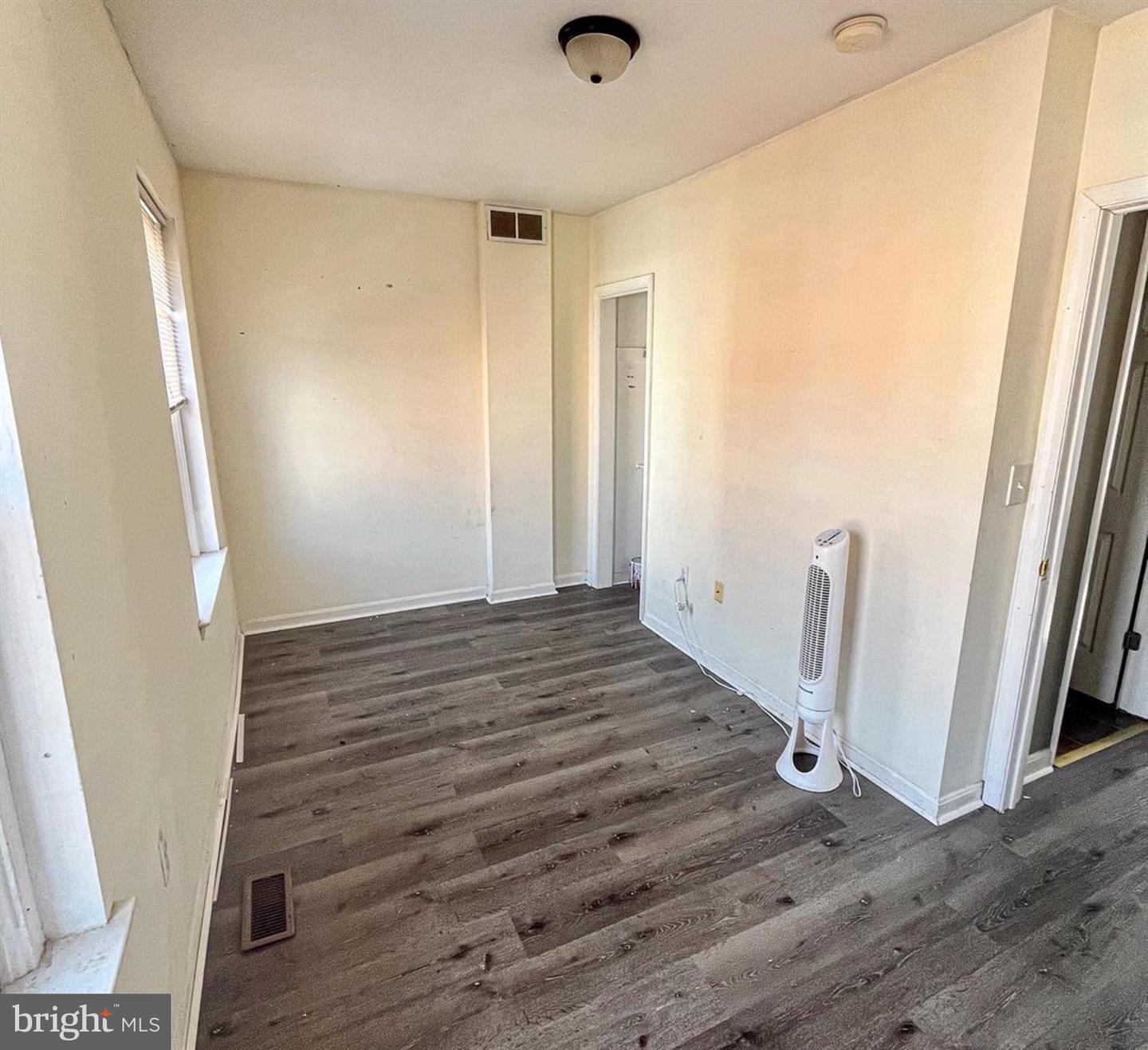 1811 Bouvier St Property Photo 21