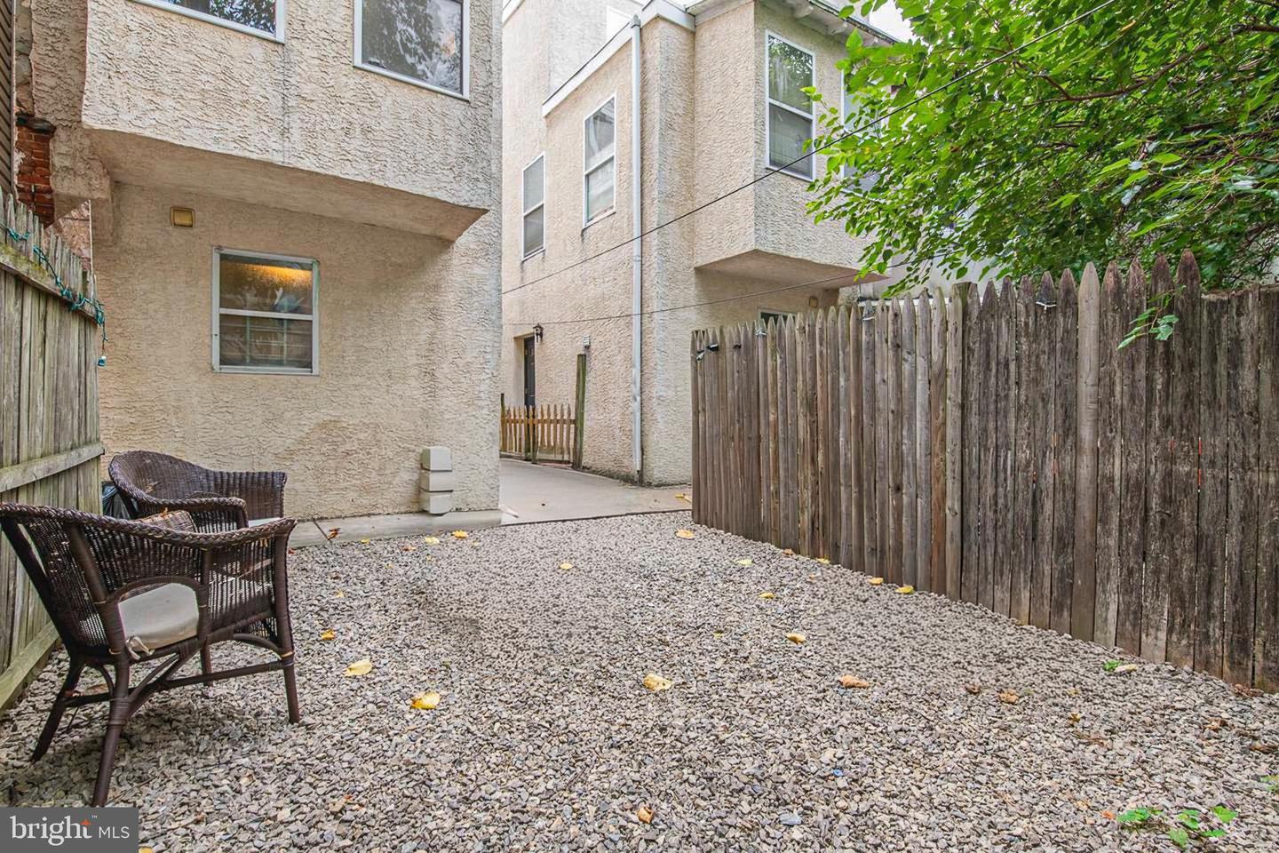 1811 Bouvier St Property Photo 23