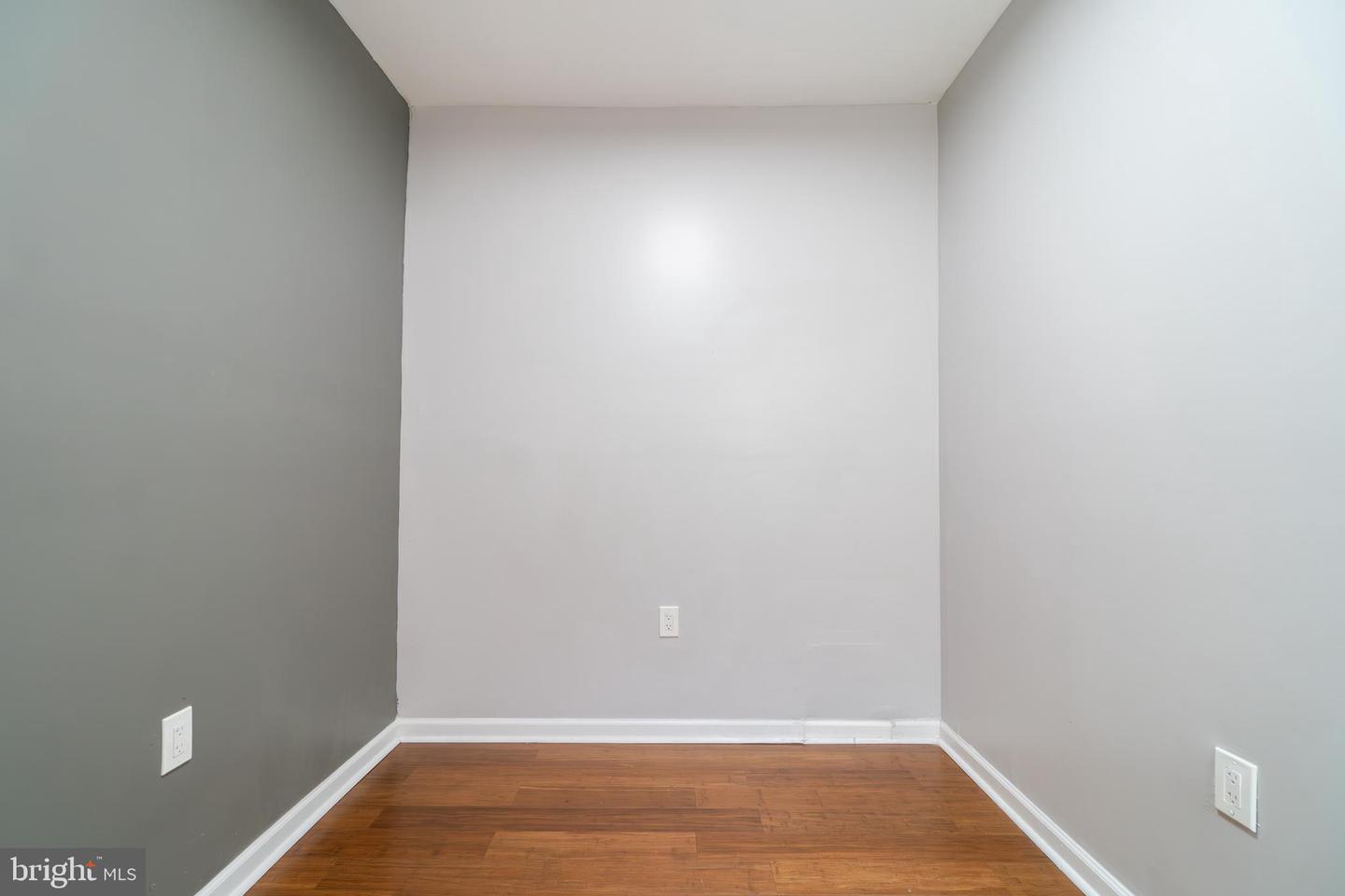 2539 N Newkirk St Property Photo 25