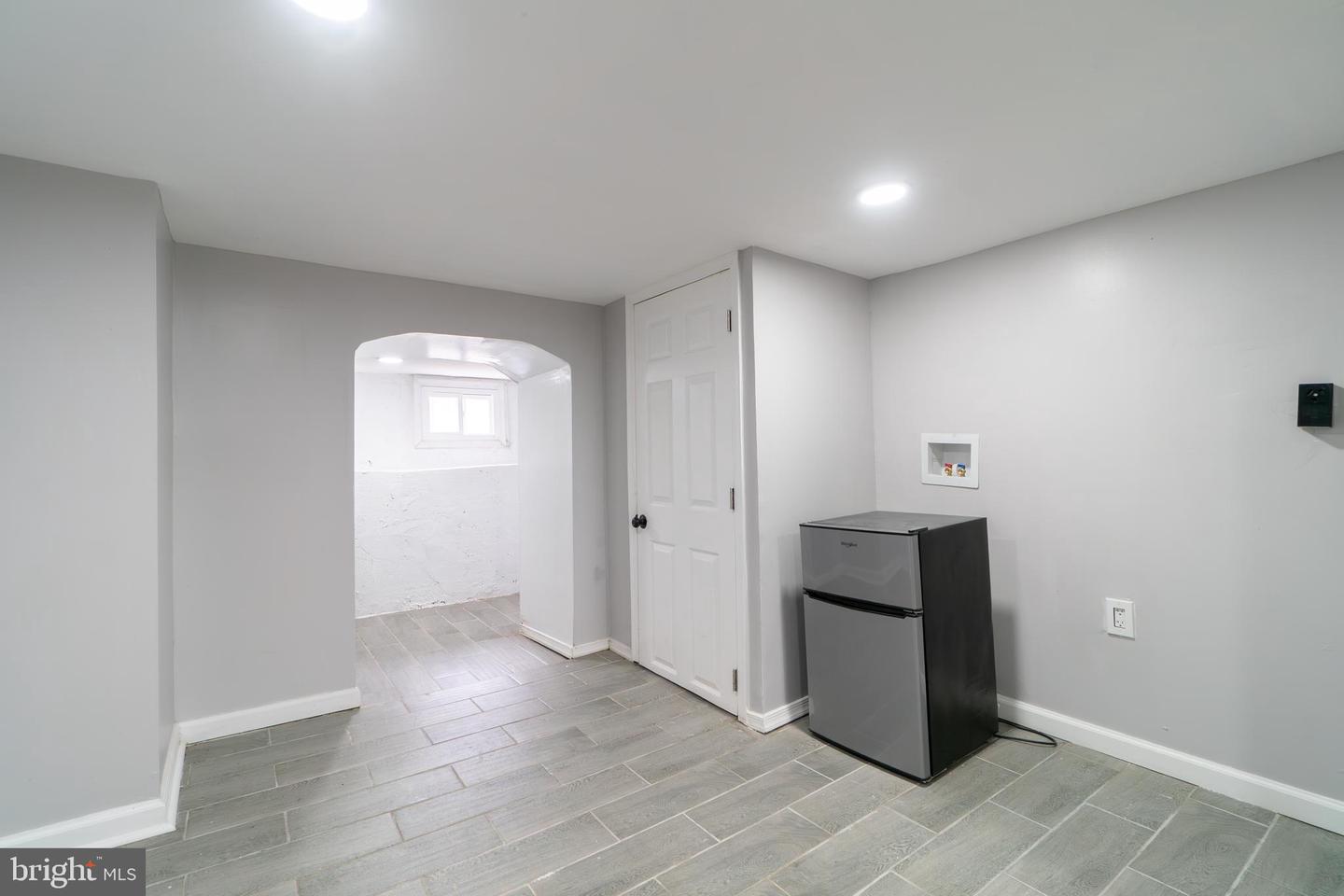 2539 N Newkirk St Property Photo 30