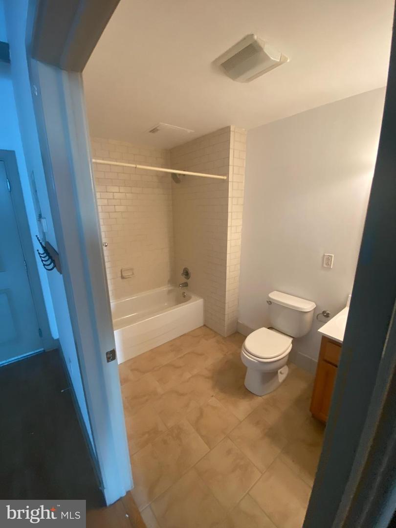 511 N Broad St #704 Property Photo 18