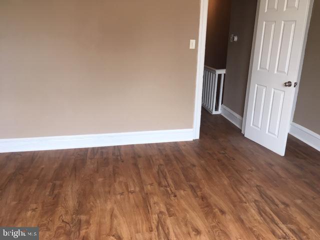 703 W Annsbury St #2nd Floor Apartment Property Photo 14