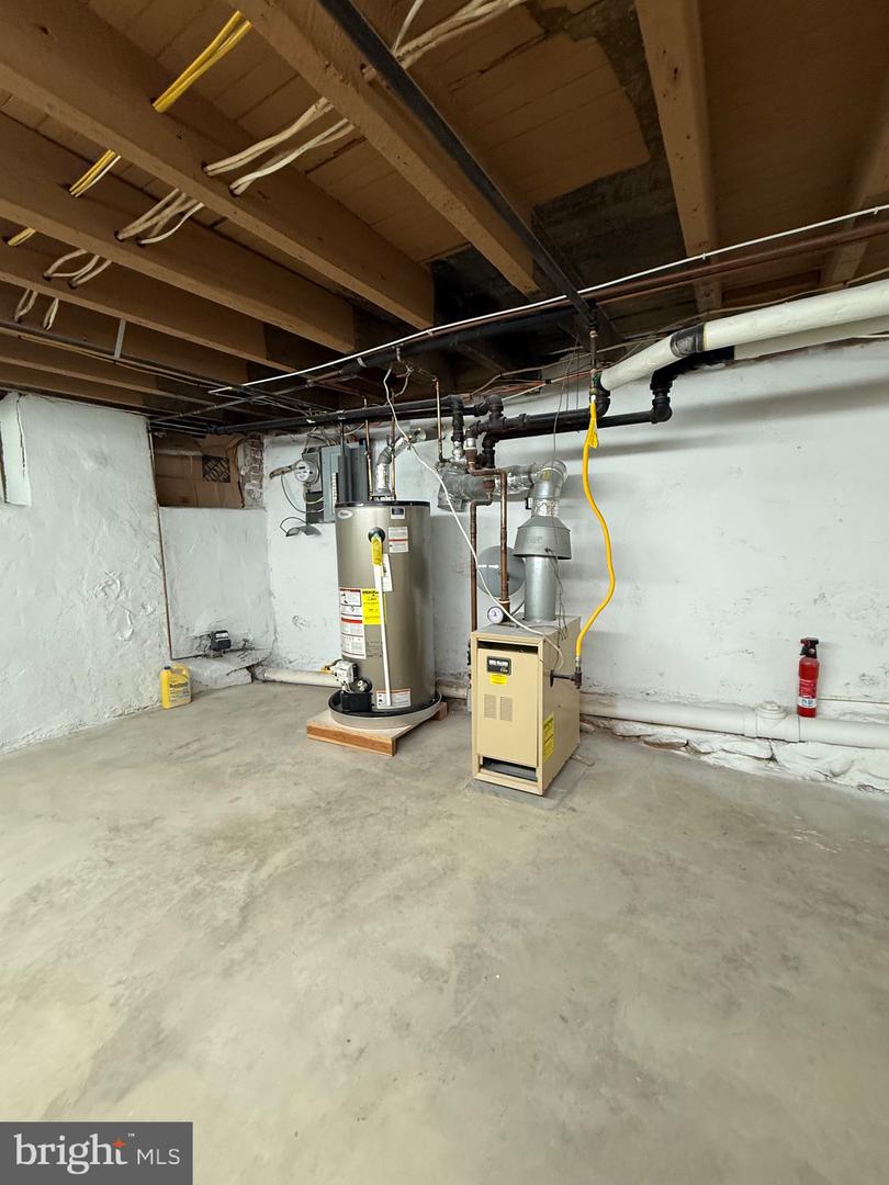 3183 Gaul St Property Photo 15