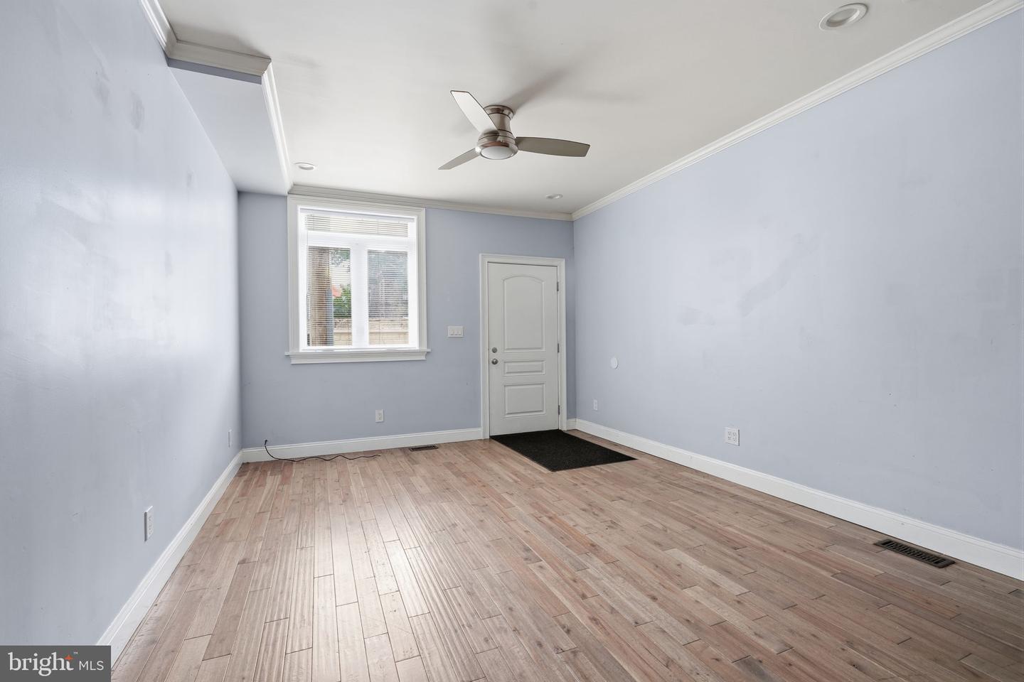 3174 Chatham St Property Photo 4