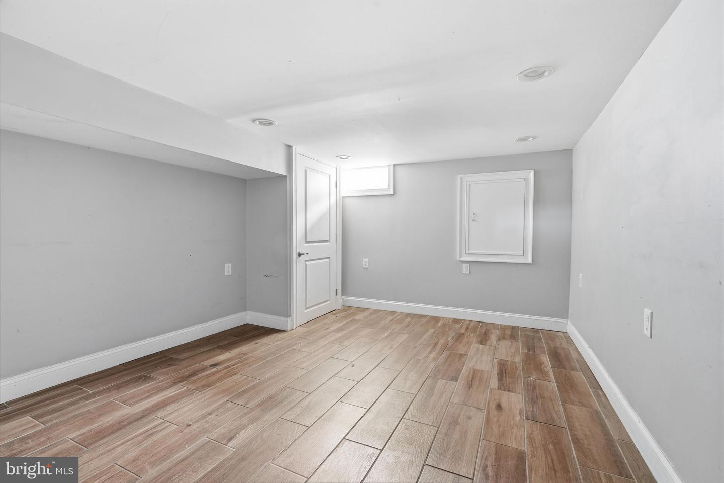 3174 Chatham St Property Photo 18