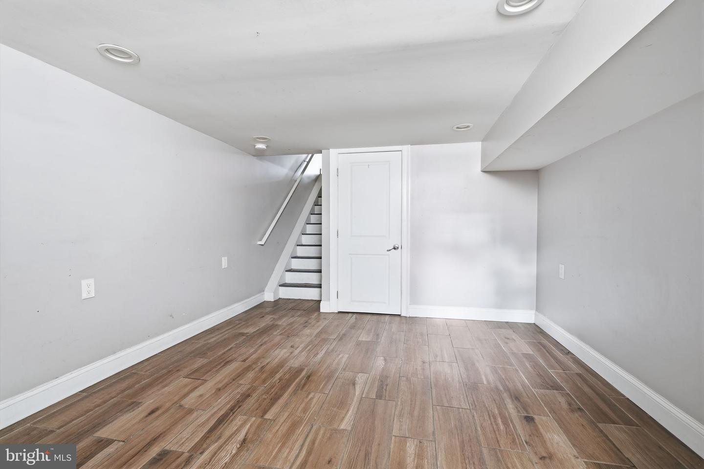 3174 Chatham St Property Photo 20