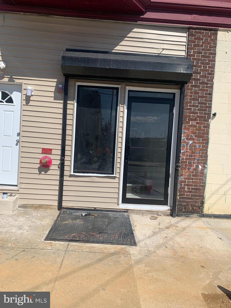 1331 S 49TH ST Property Photo 1