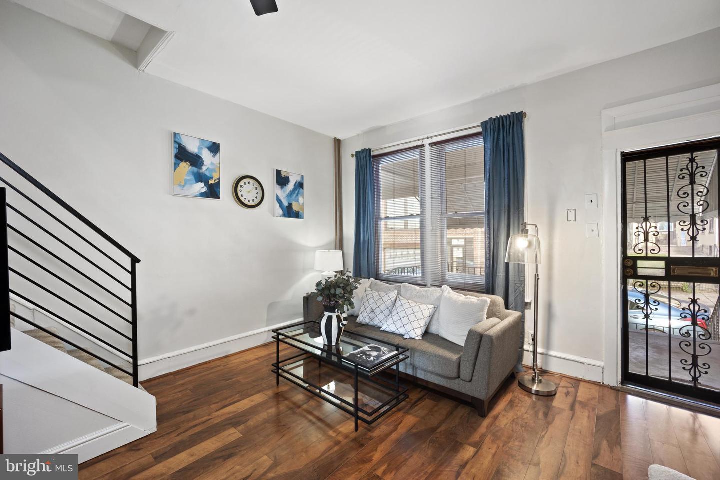 22 E Pastorius St Property Photo 6