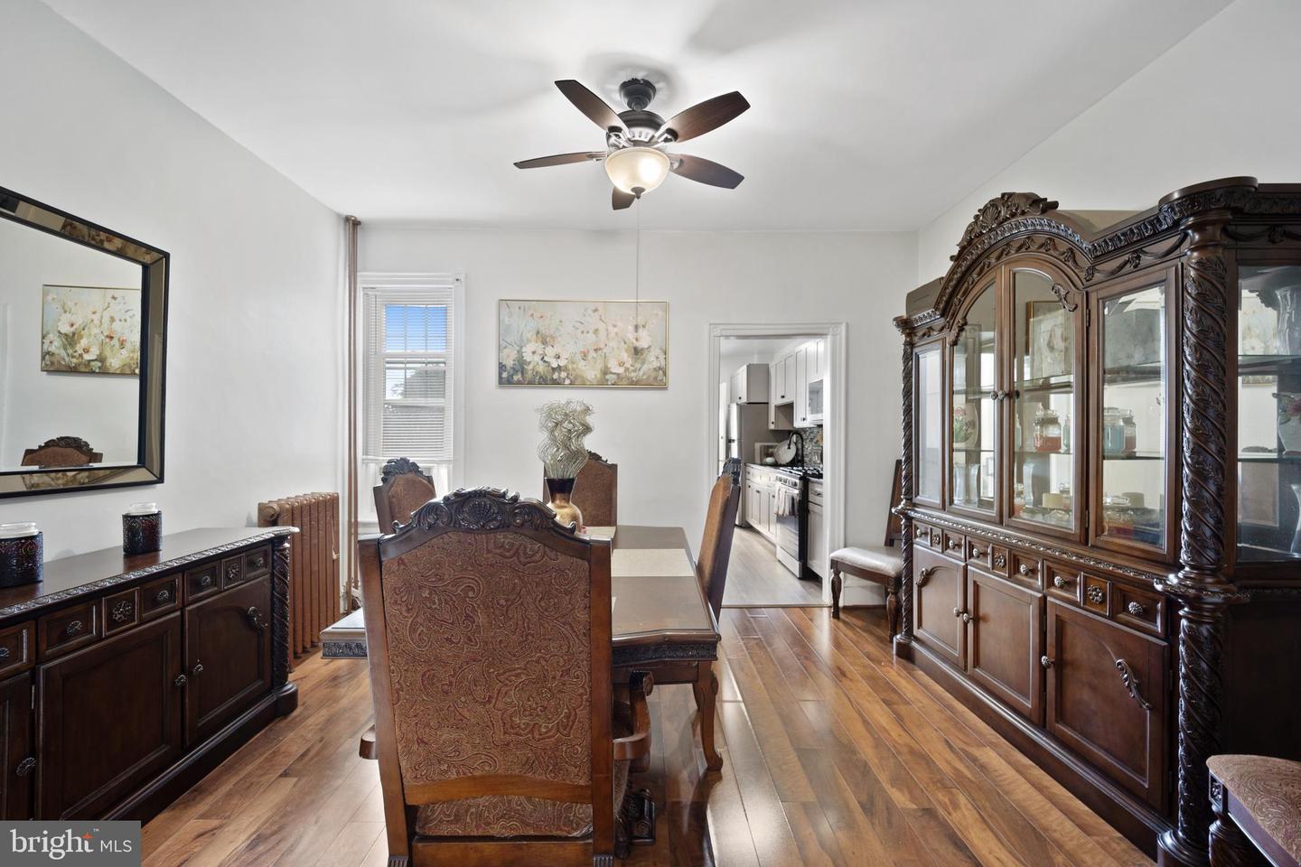 22 E Pastorius St Property Photo 7