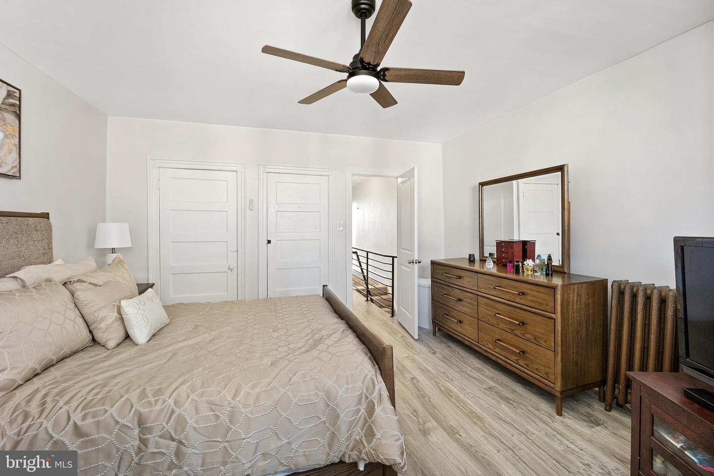 22 E Pastorius St Property Photo 20