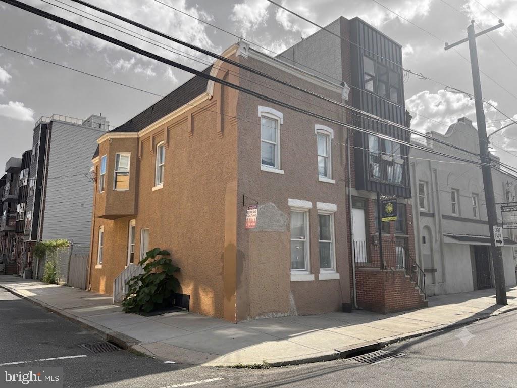 1824 W Norris St Property Photo 1