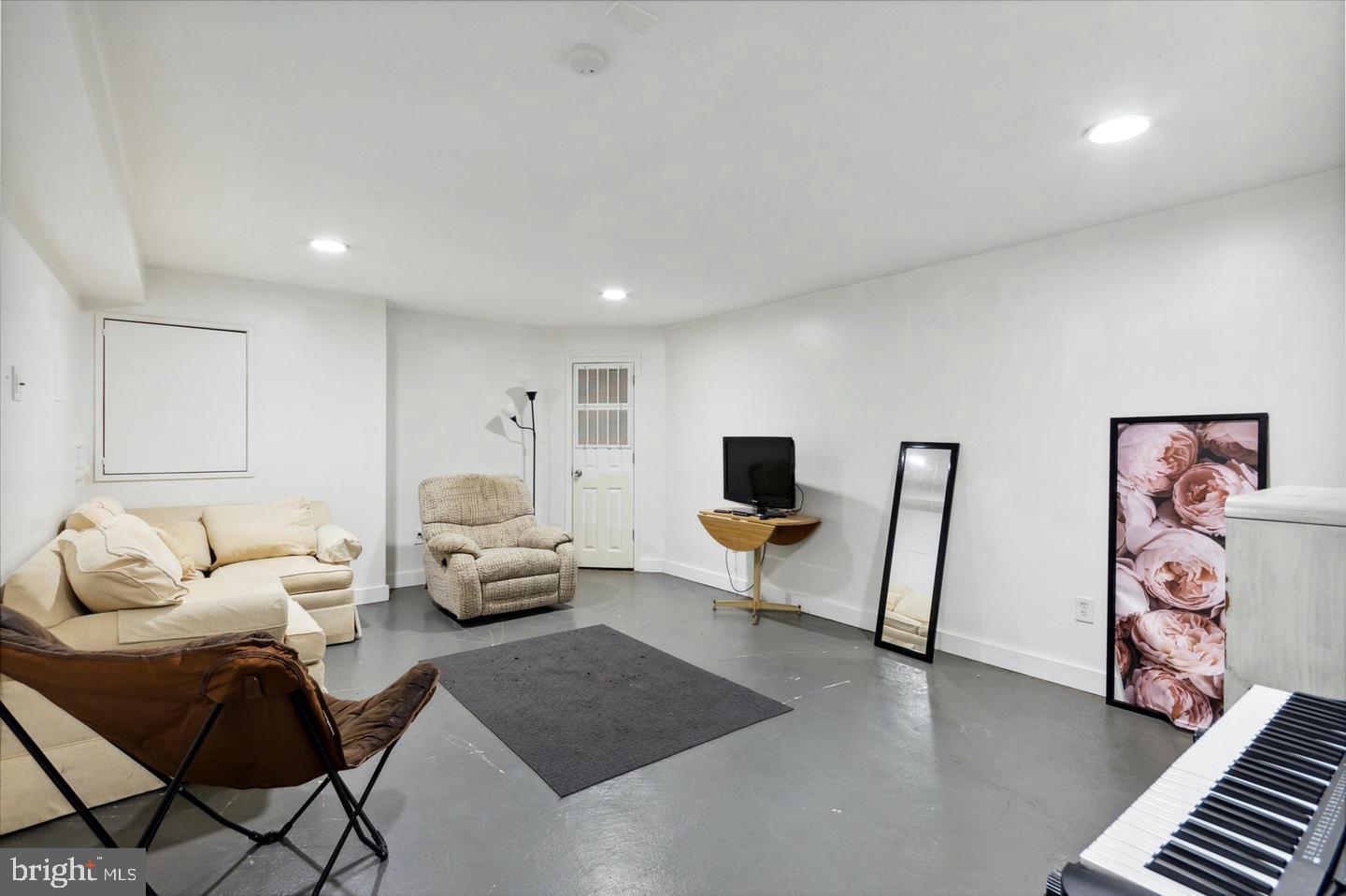 1824 W Norris St Property Photo 11