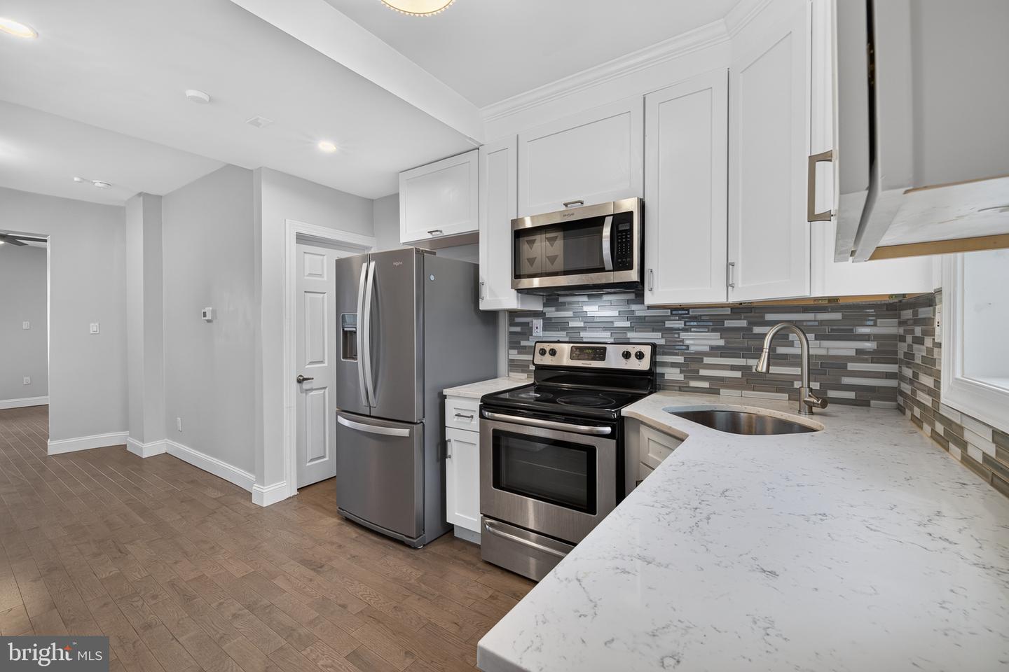 6114 Chancellor St Property Photo 11