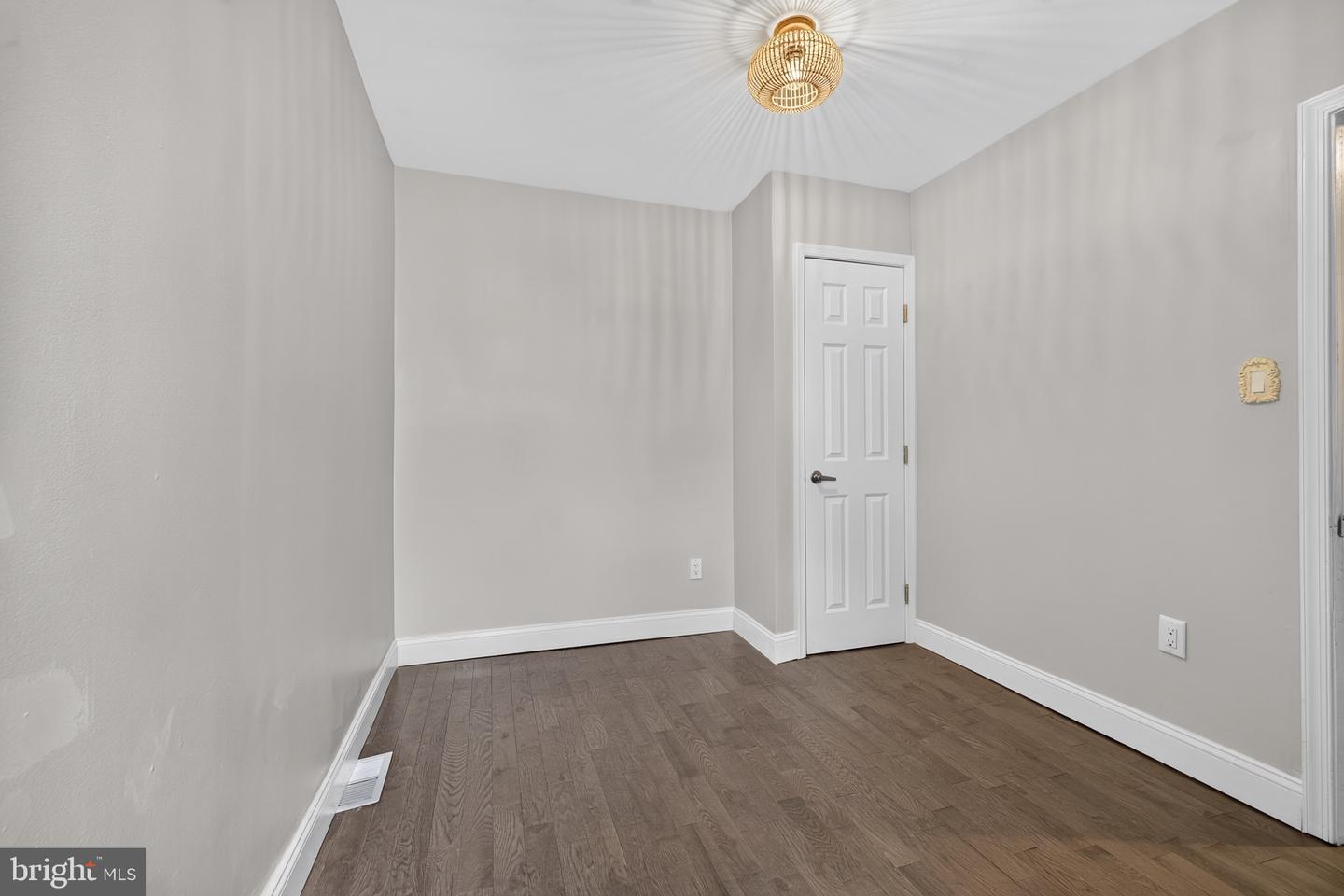 6114 Chancellor St Property Photo 25